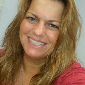 Meet your Posher, Kendra